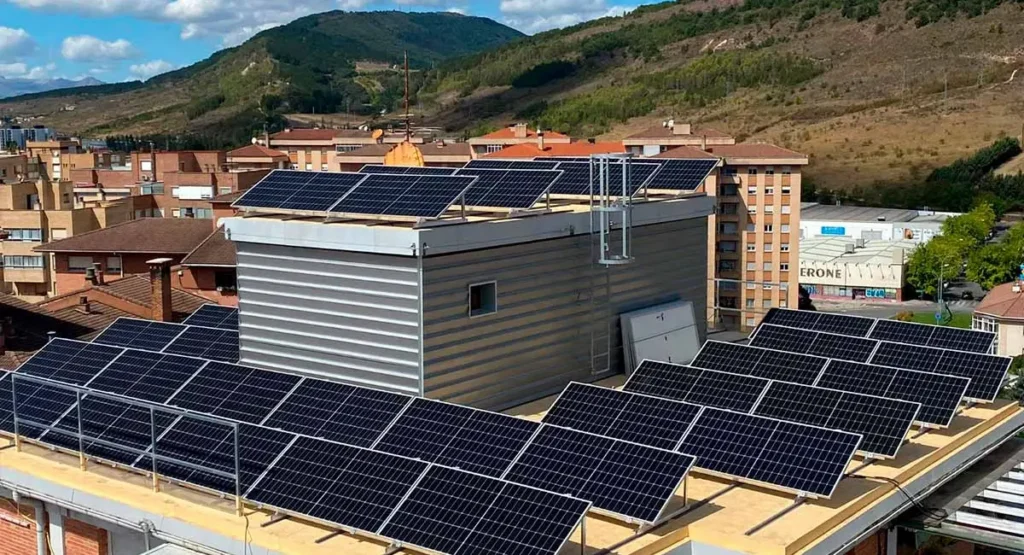 Placas solares en comunidades de vecinos